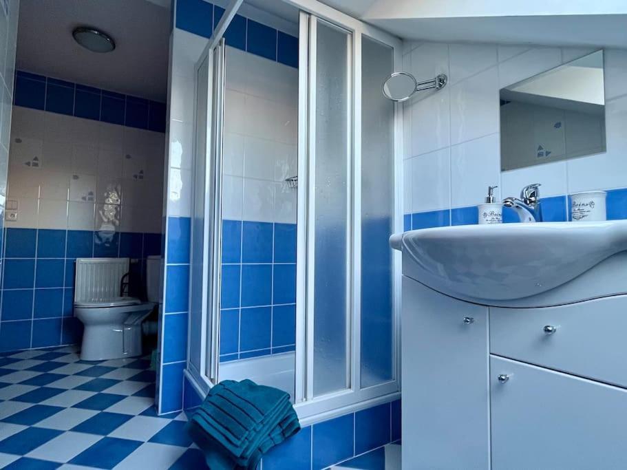 Apartman Terasa U Kolonady Lägenhet Poděbrady Exteriör bild